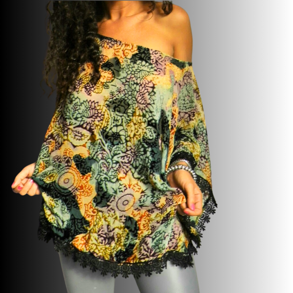 spring top over shoulder